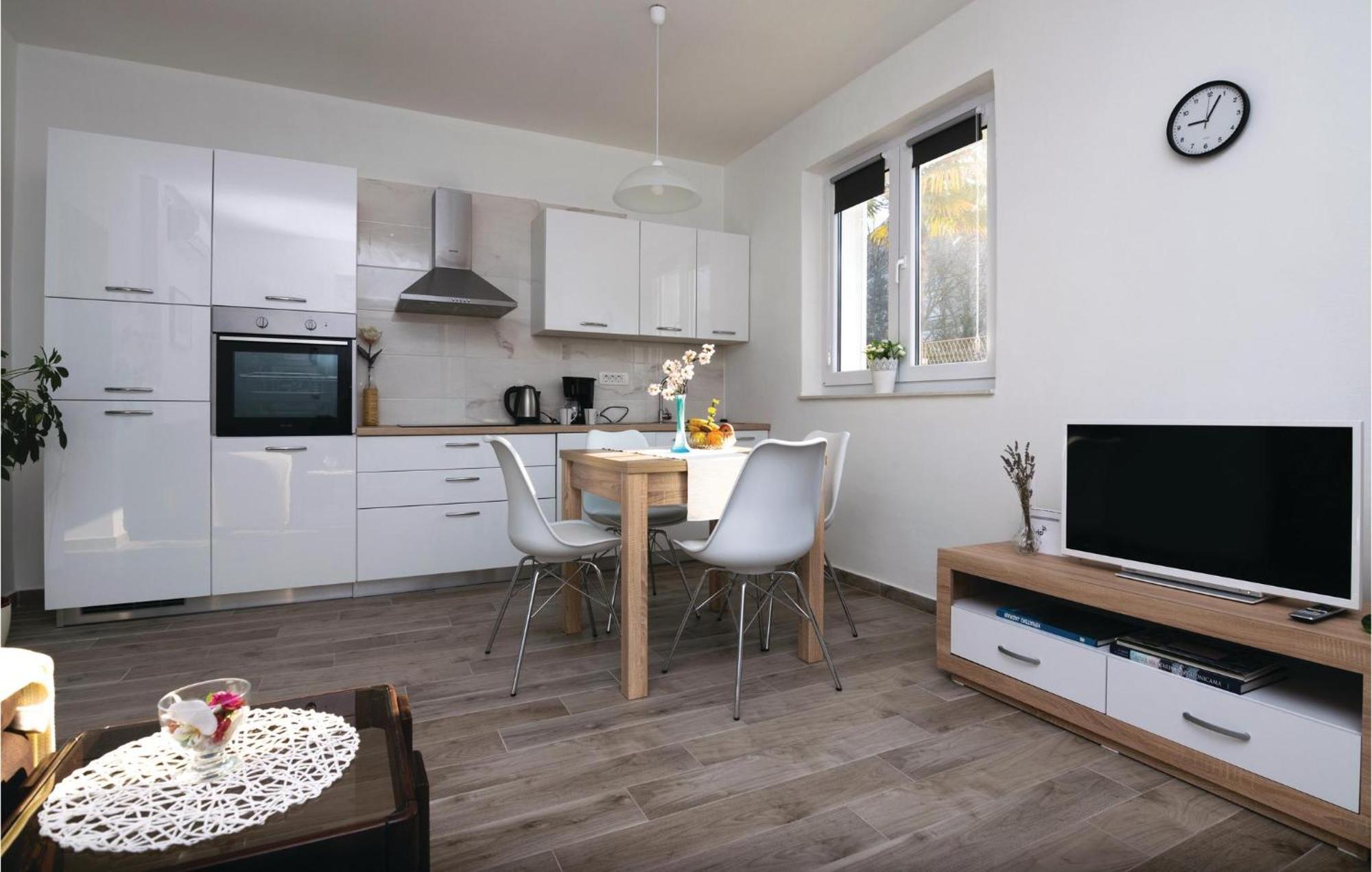 1 Bedroom Gorgeous Apartment In ザダル エクステリア 写真